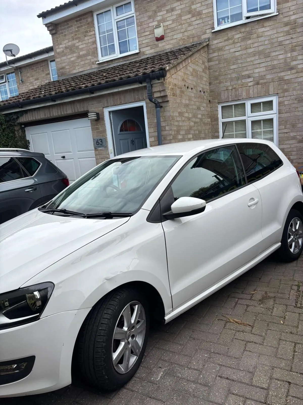 Volkswagen Polo 2011 photo 2