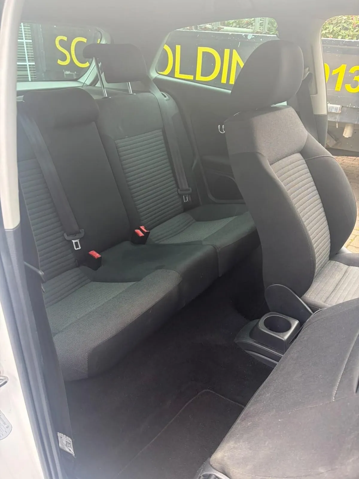 Volkswagen Polo 2011 photo 4