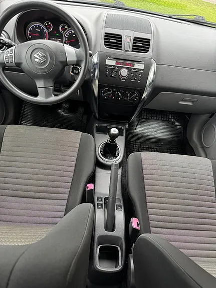 Suzuki Sx4 2010 photo 4