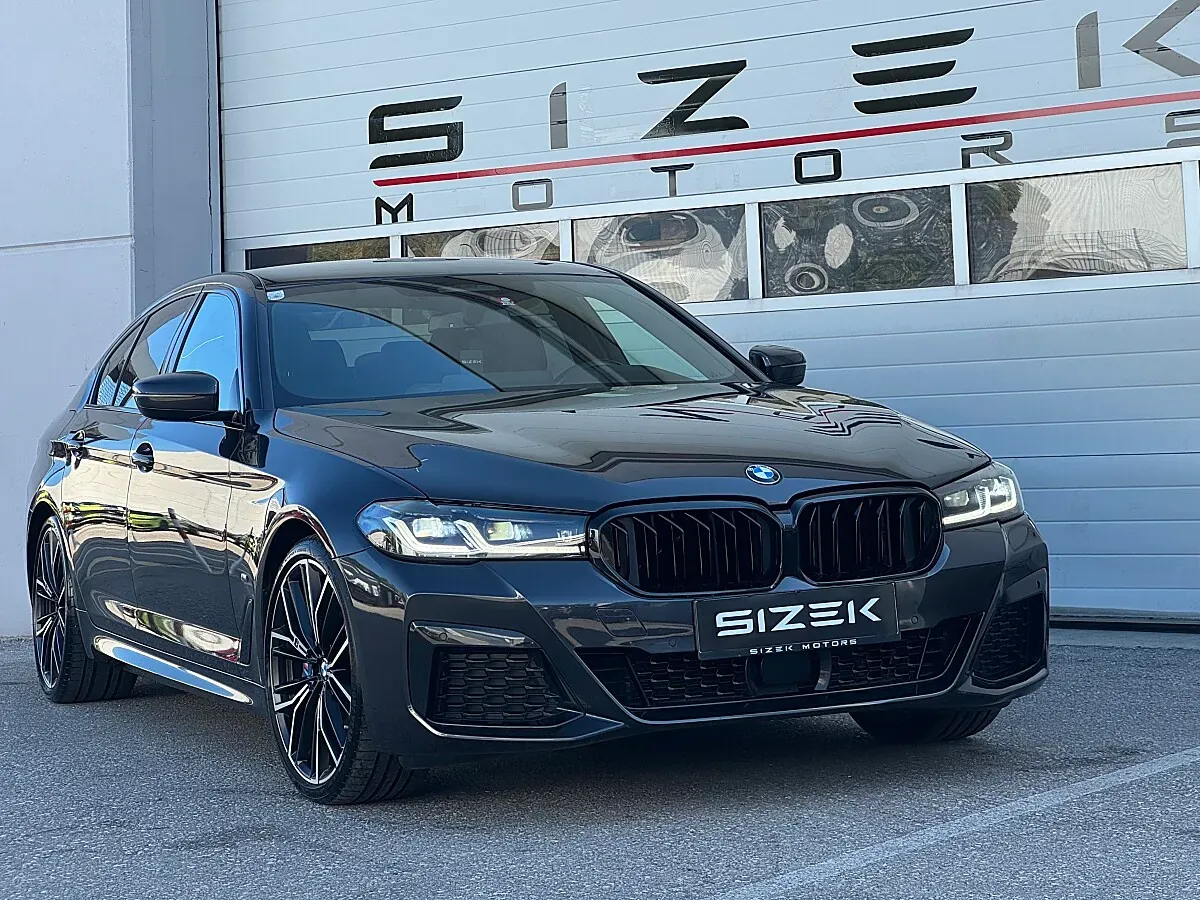 BMW 5 Series 2022 photo 2