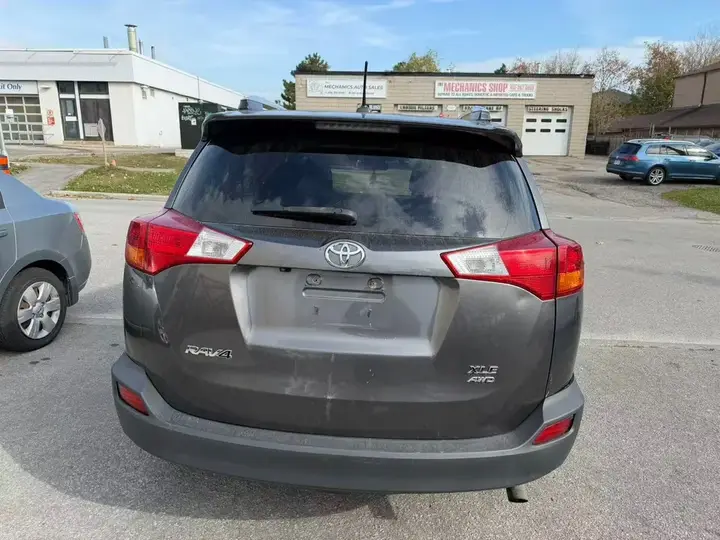 Toyota Rav4 2015 photo 5