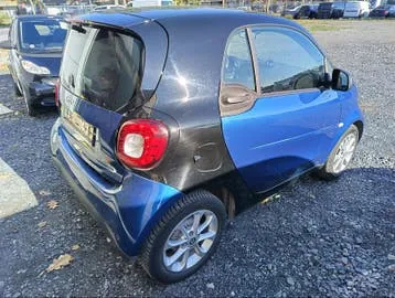 Smart Fortwo 2017 photo 3