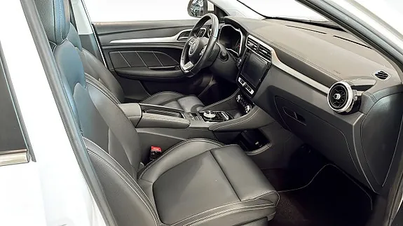 MG Zs Ev 2021 photo 3