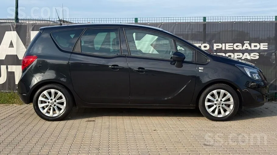 Opel Meriva 2012 photo 3