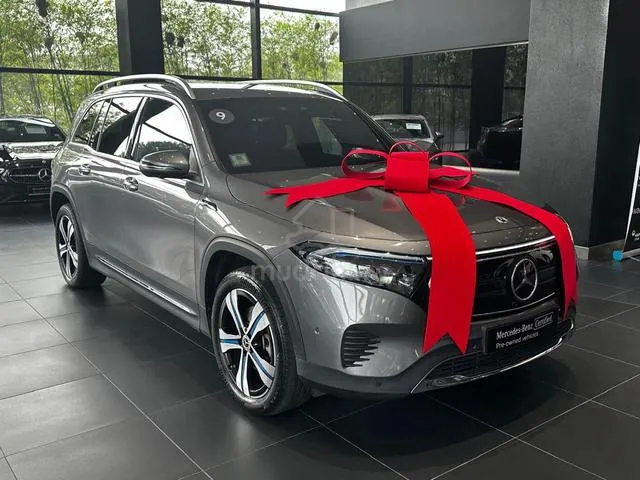 Mercedes-Benz Eqb