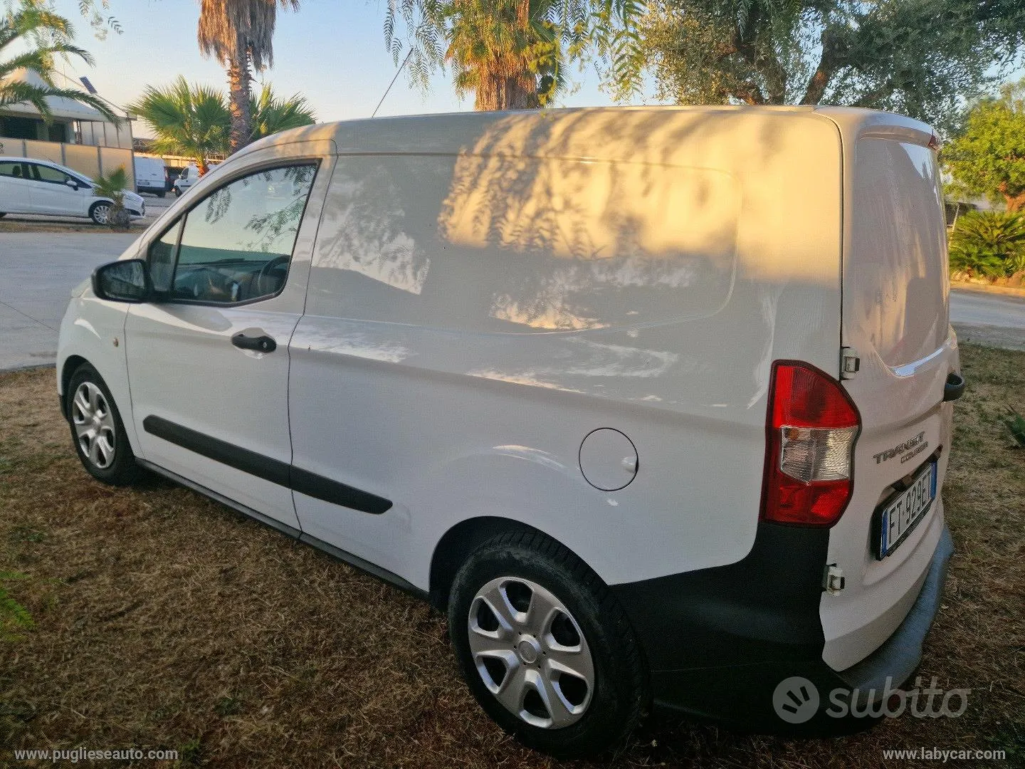 Ford Transit Courier 2018 photo 5