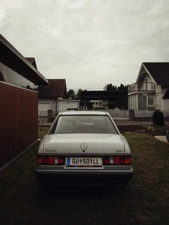 Mercedes-Benz 190 1993 photo 3
