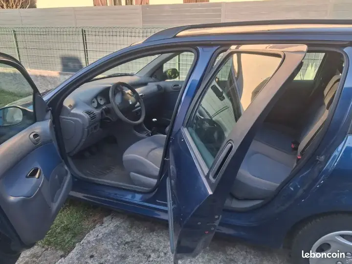 Peugeot 206 2002 photo 3