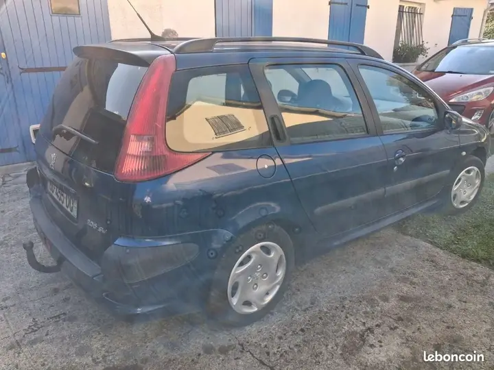 Peugeot 206 2002 photo 2