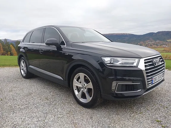 Audi Q7 2018 photo 5