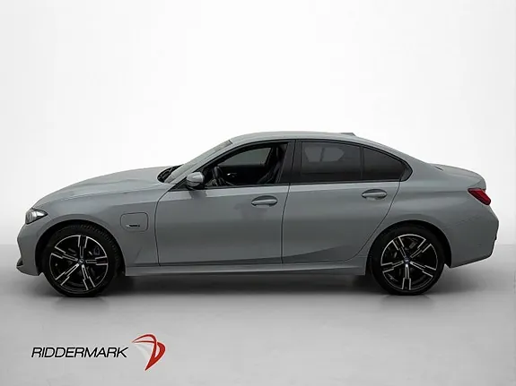 BMW 330E 2023 photo 5