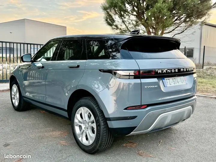 Land Rover Range Rover Evoque 2021 photo 2