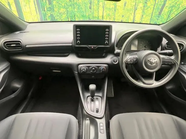 Toyota Yaris X 2021 photo 2