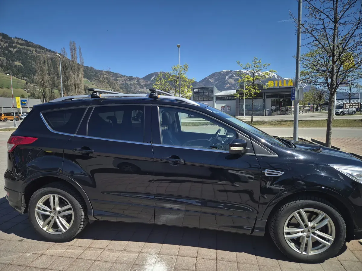 Ford Kuga 2016 photo 2