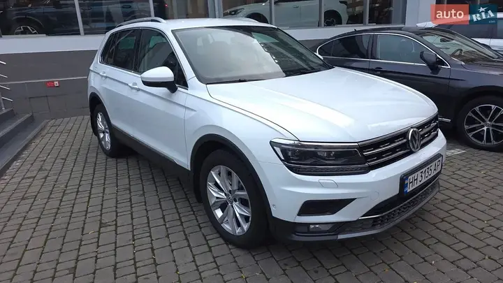 Volkswagen Tiguan 2018 photo 3