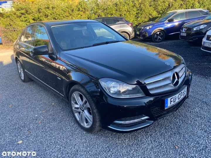 Mercedes-Benz C-Class 2012 photo 3