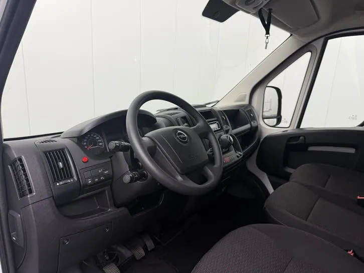 Opel Movano 2023 photo 3