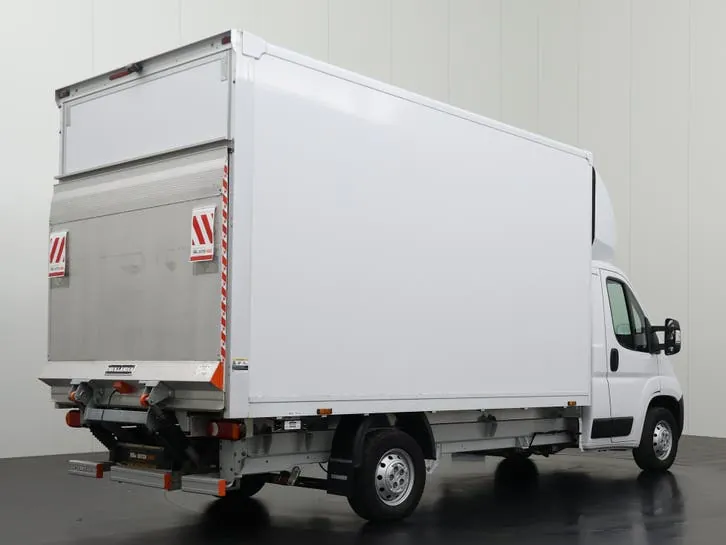 Opel Movano 2023 photo 2