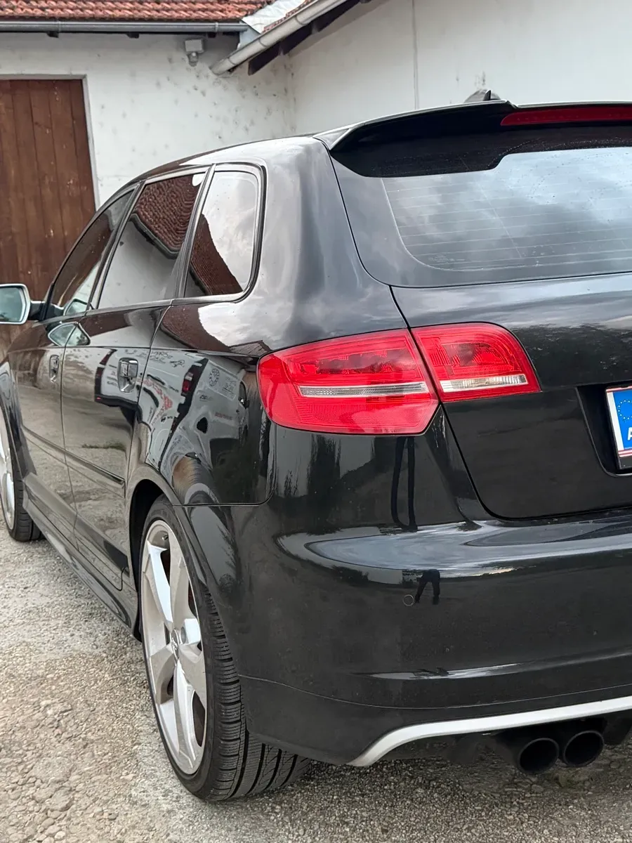 Audi A3 2009 photo 2