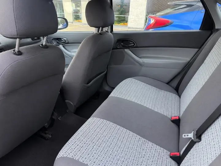 Ford Focus 2008 photo 4