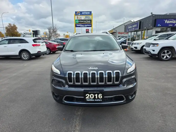 Jeep Cherokee 2016 photo 2