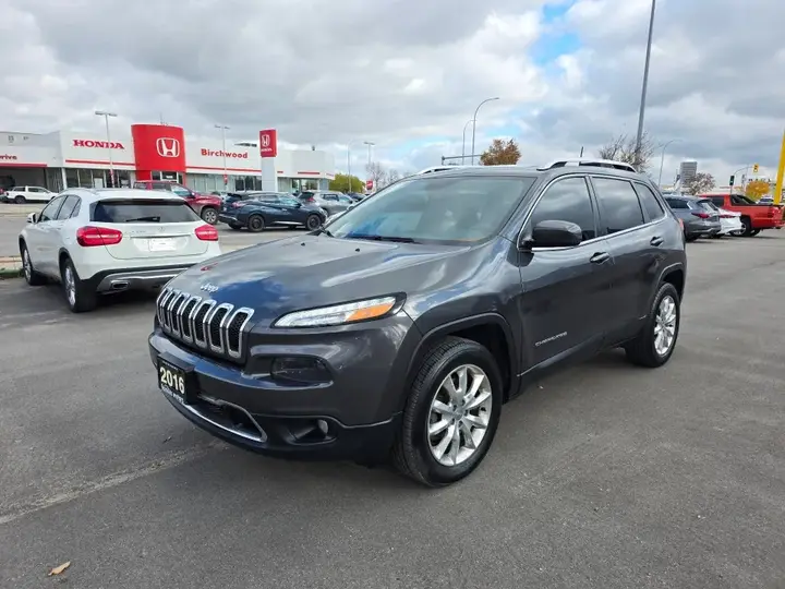 Jeep Cherokee 2016 photo 3