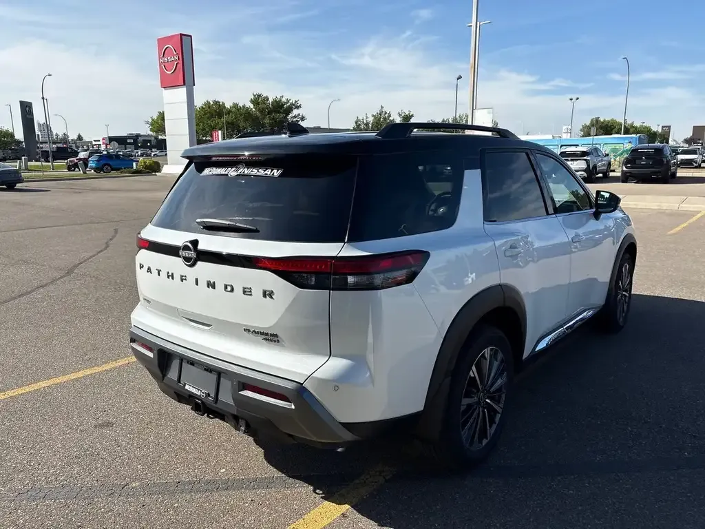 Nissan Pathfinder 2026 photo 5