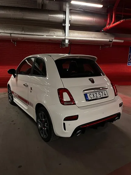 Abarth 595 2018 photo 3