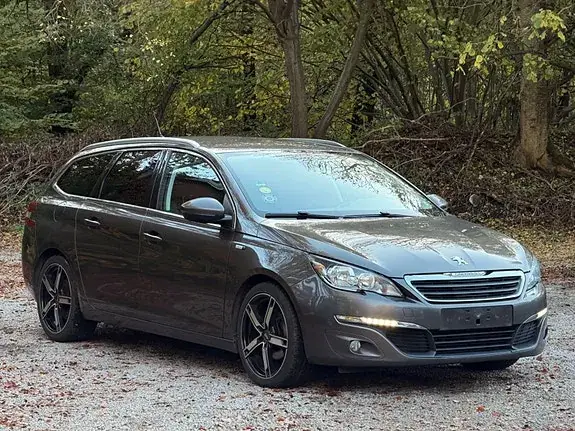 Peugeot 308 2015 photo 5