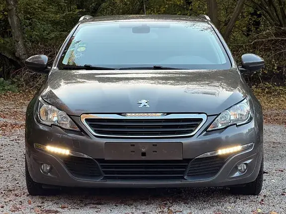 Peugeot 308 2015 photo 3