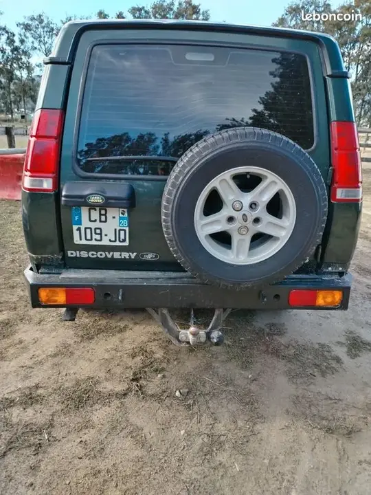 Land Rover Discovery 2001 photo 2