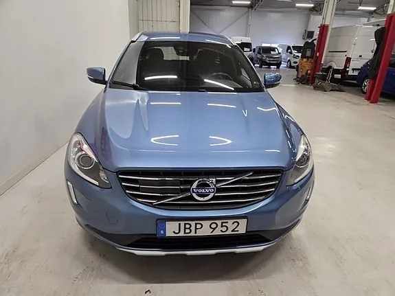 Volvo Xc60 2017 photo 2