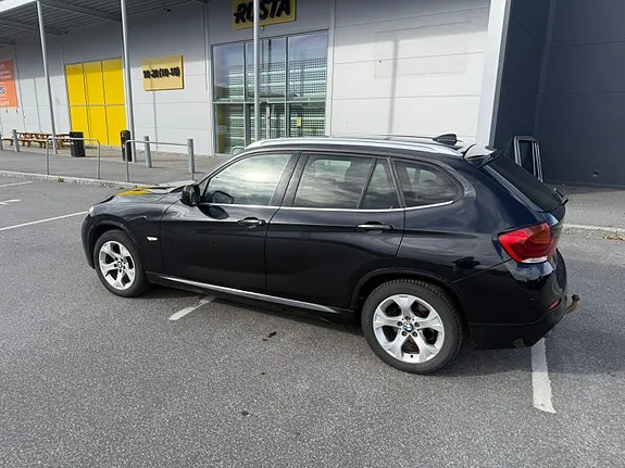 BMW X1 2011 photo 2