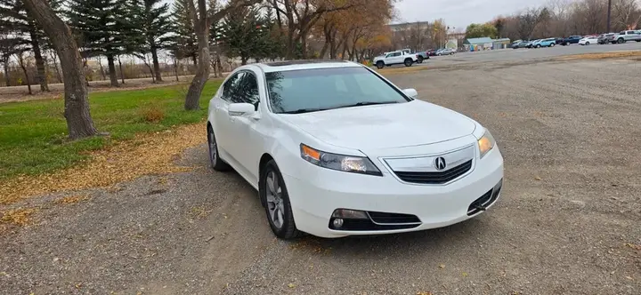 Acura Tl 2012 photo 2