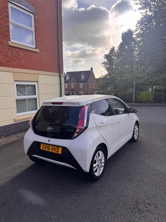 Toyota Aygo 2016 photo 3