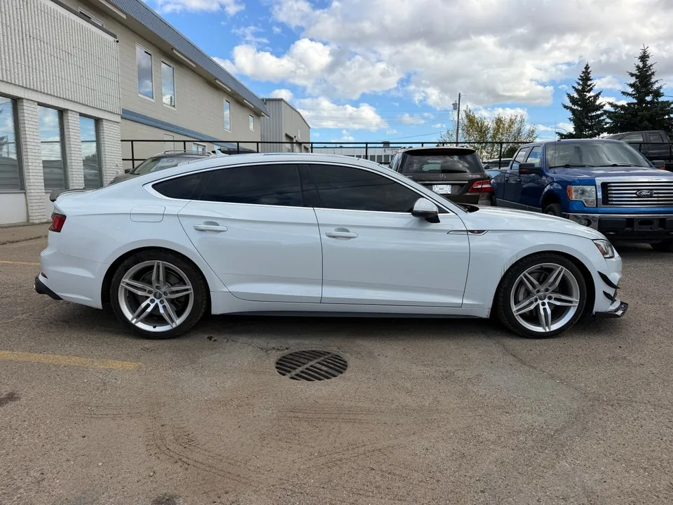 Audi A5 2018 photo 4