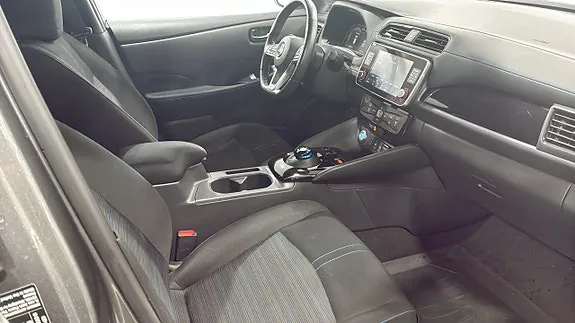 Nissan Leaf 2022 photo 3