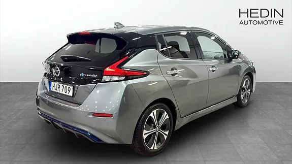 Nissan Leaf 2022 photo 2