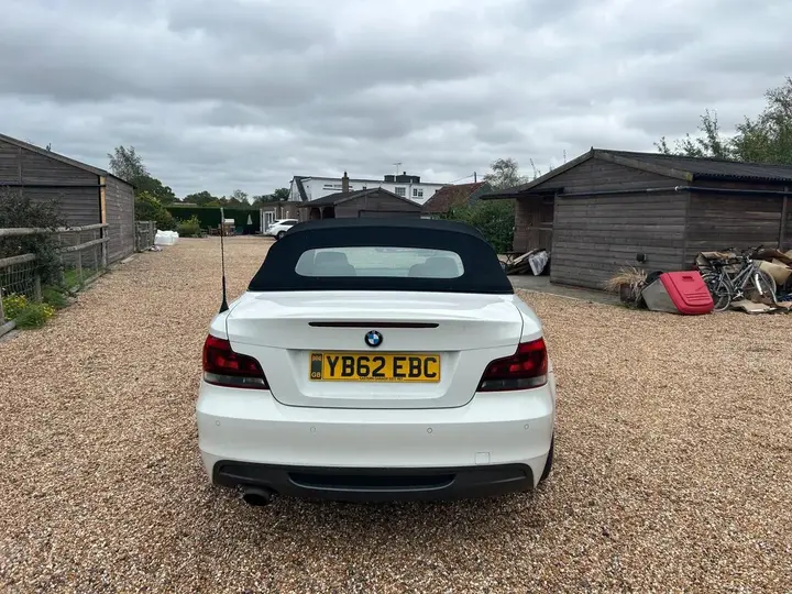 BMW 1 Series 2012 photo 3