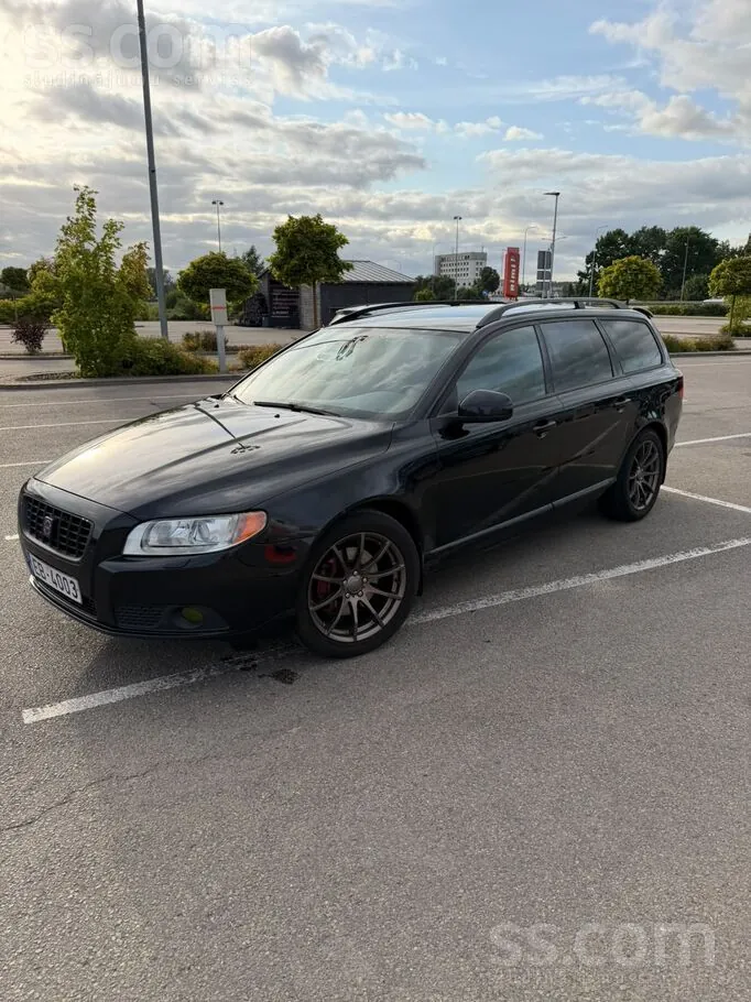 Volvo V70 2008 photo 3