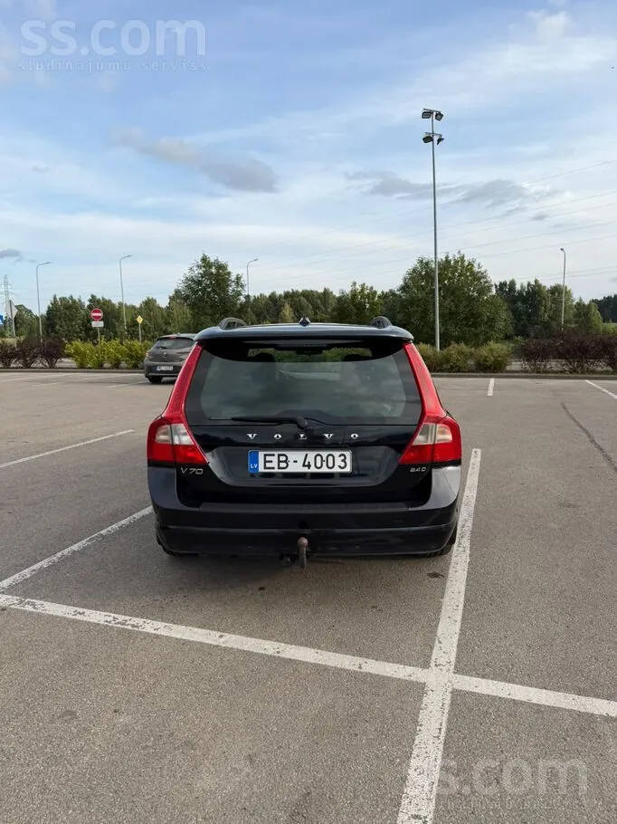 Volvo V70 2008 photo 4