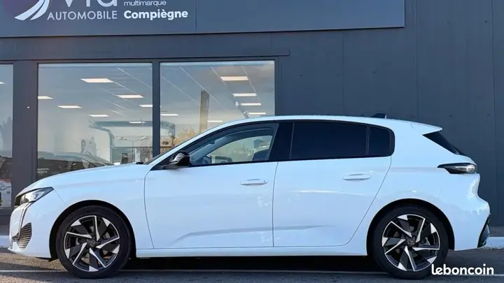Peugeot 308 2023 photo 4