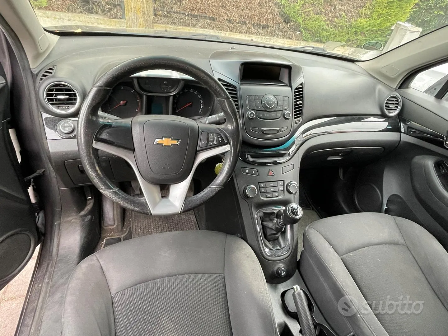 Chevrolet Orlando 2011 photo 2
