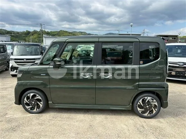Suzuki Spacia 2024 photo 4