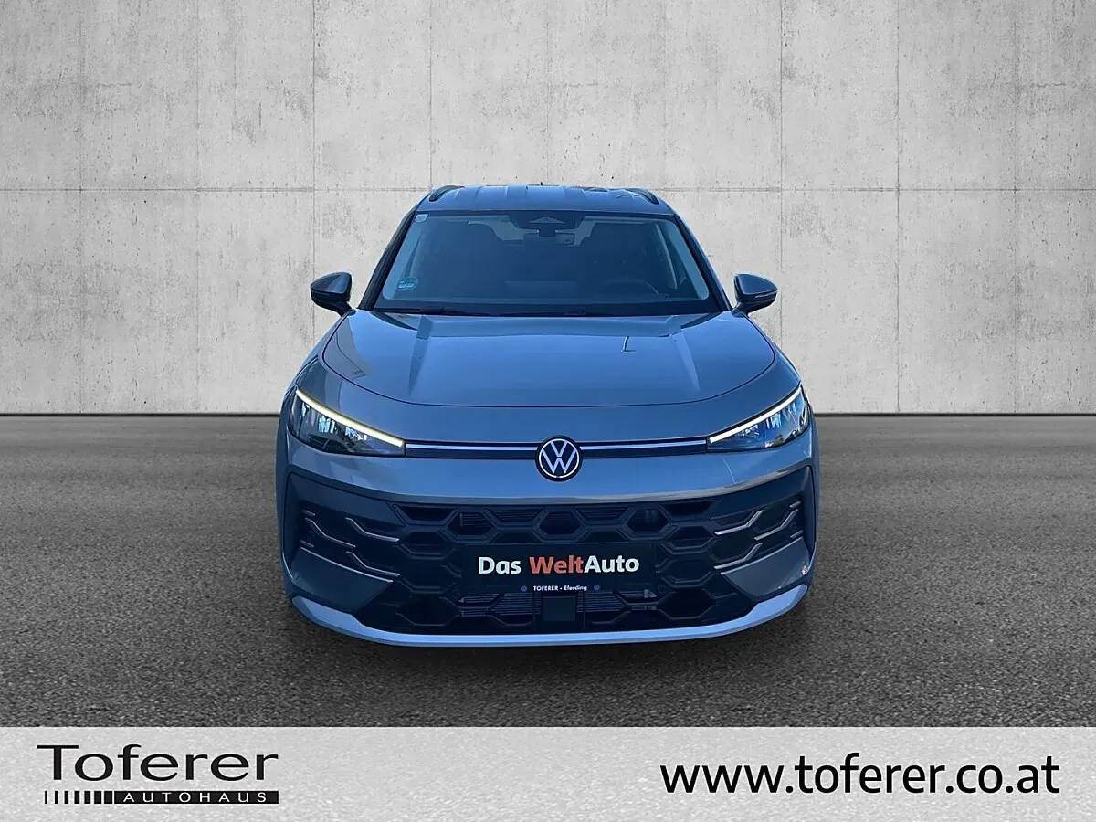 Volkswagen T-Roc 2026 photo 2