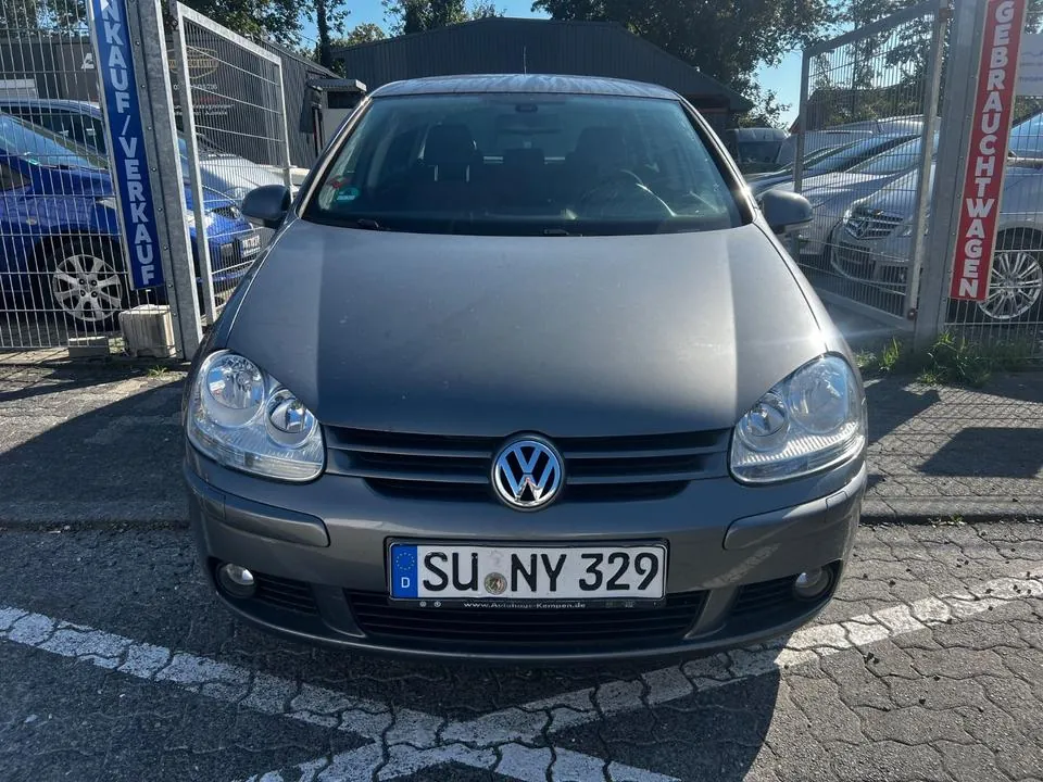 Volkswagen Golf V