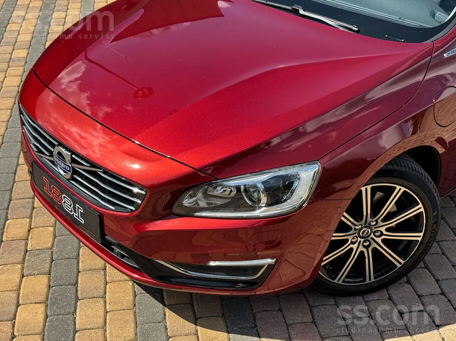 Volvo V60 2015 photo 5