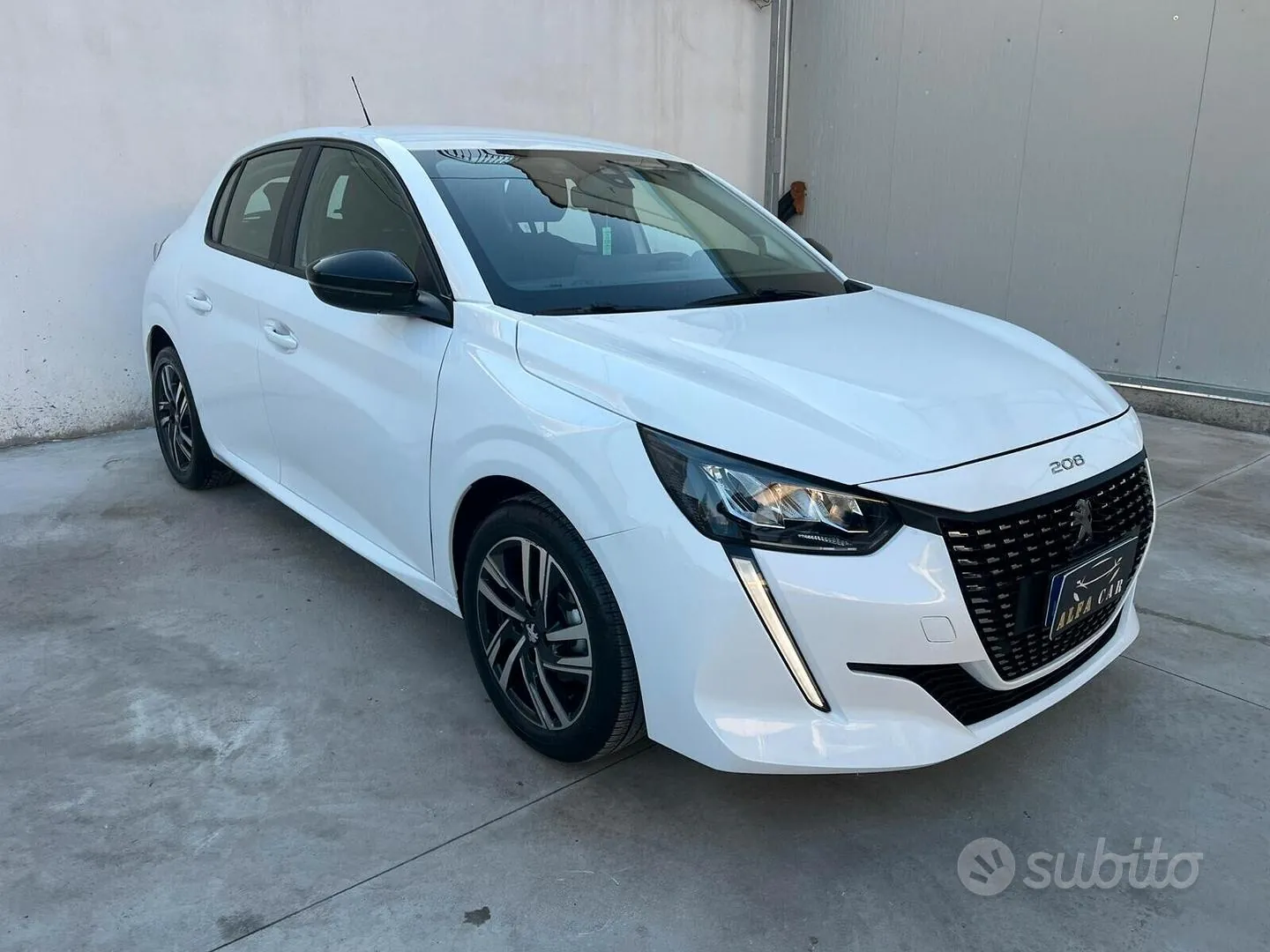 Peugeot 208 2023 photo 5