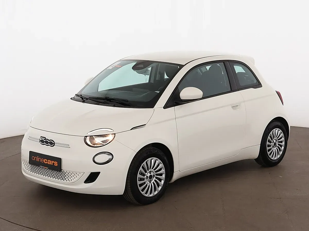 Fiat 500 2023 photo 2