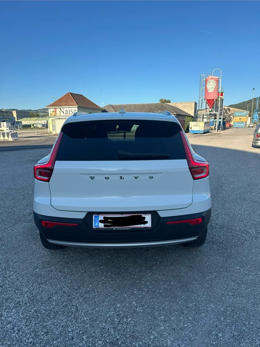 Volvo Xc40 2019 photo 2